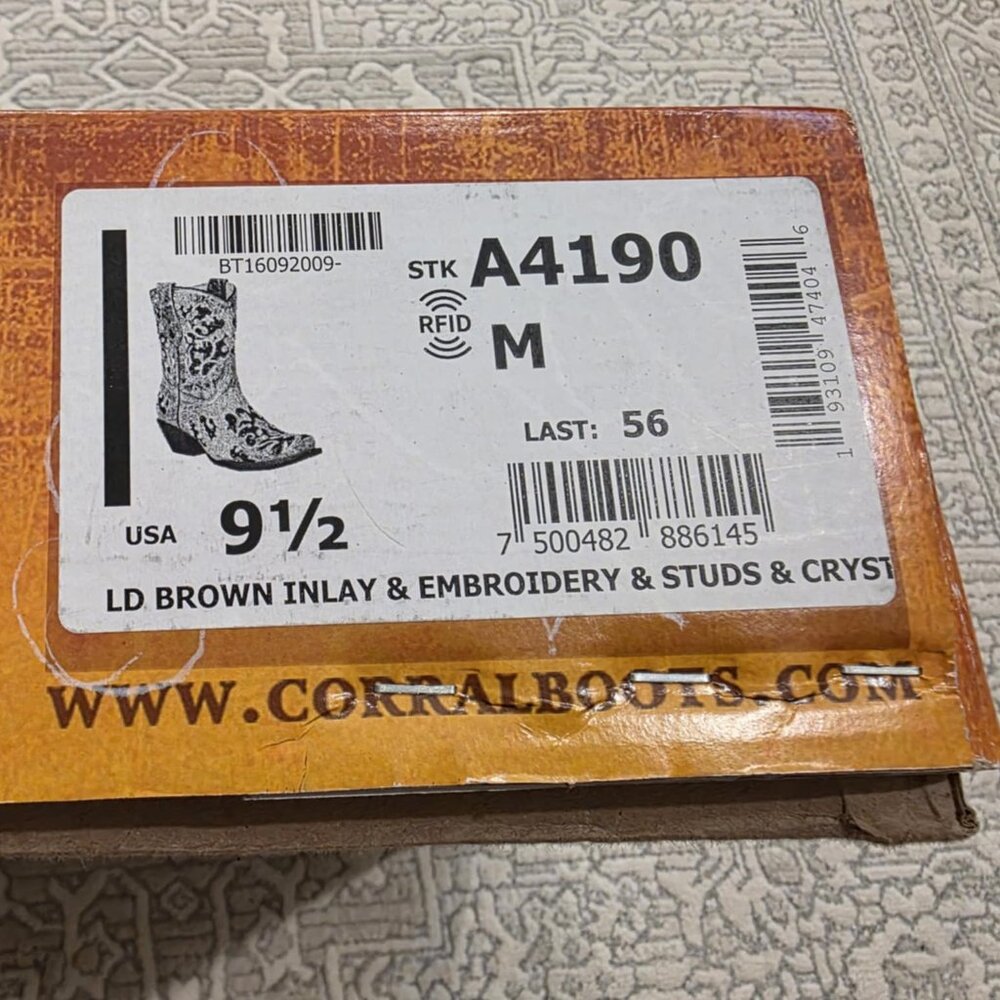 Corral Bootie - 9.5 - Picture 12 of 16